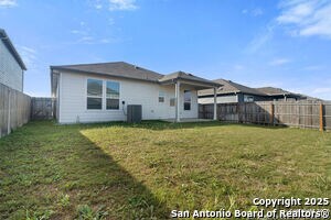 Building Photo - 10243 Band Wagon