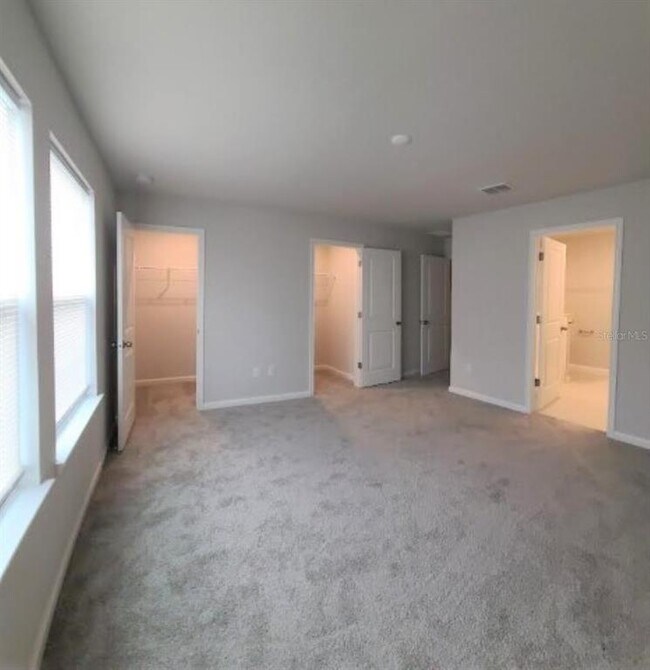 Building Photo - 2525 Arbor Wind Dr