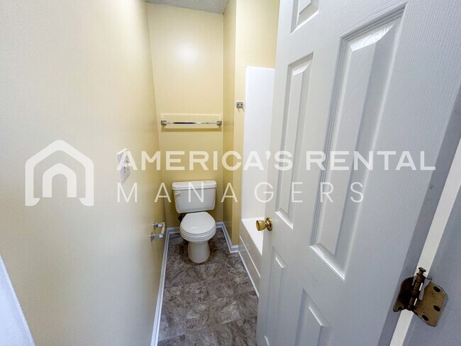 Building Photo - Home for Rent in Birmingham!