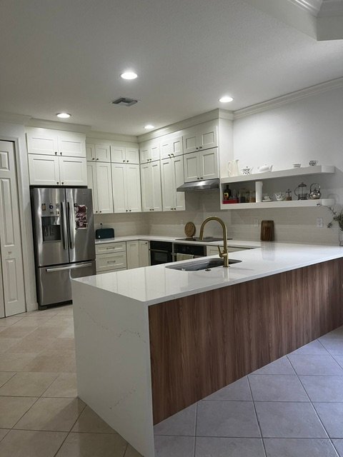 Building Photo - 7015 Willow Pine Way