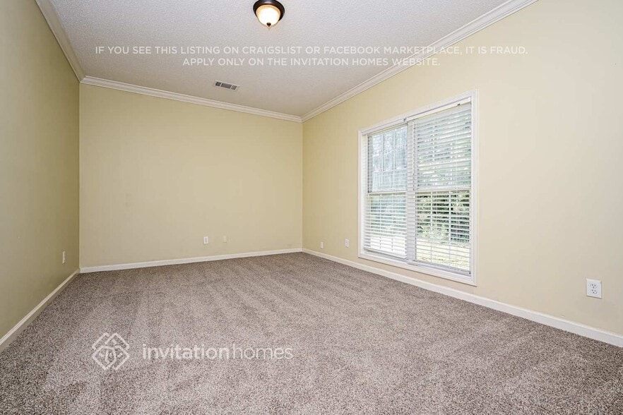Building Photo - 193 Windsor Cir