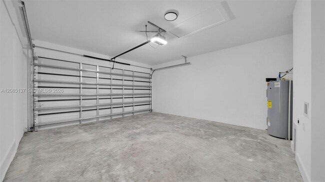 Building Photo - 330 Gordon Ave S