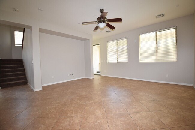 Building Photo - Beautiful Queen Creek home with a Pool!