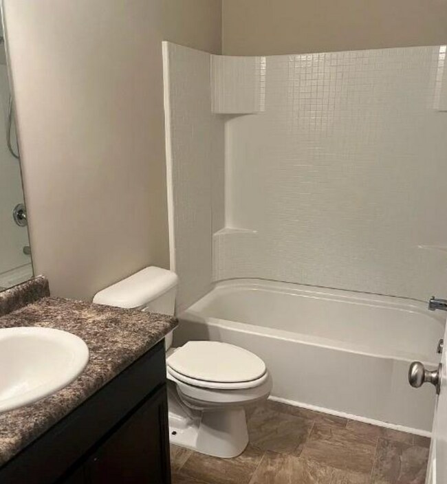 Building Photo - 1283 Windrow Dr