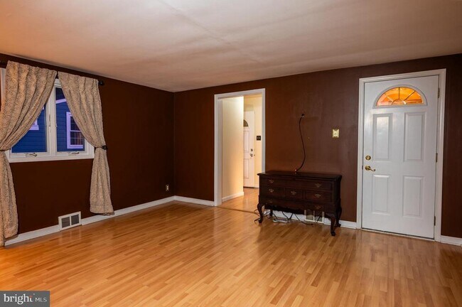 Building Photo - 2597 Carrell Ln