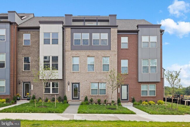 Primary Photo - 9017 Katherine Johnson Ave