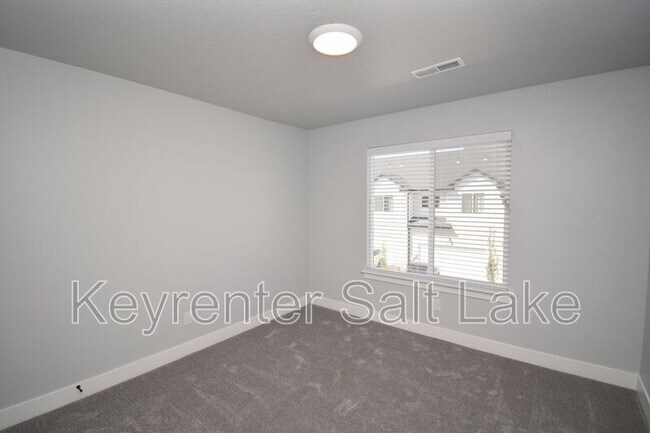 Building Photo - 4308 W Rex Peak Way
