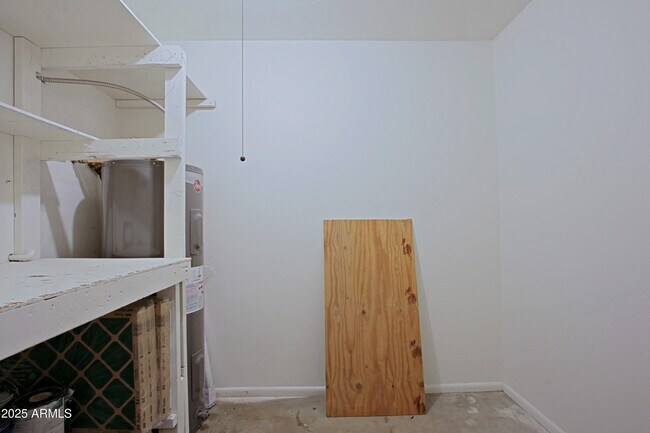 Building Photo - 4526 W Altadena Ave