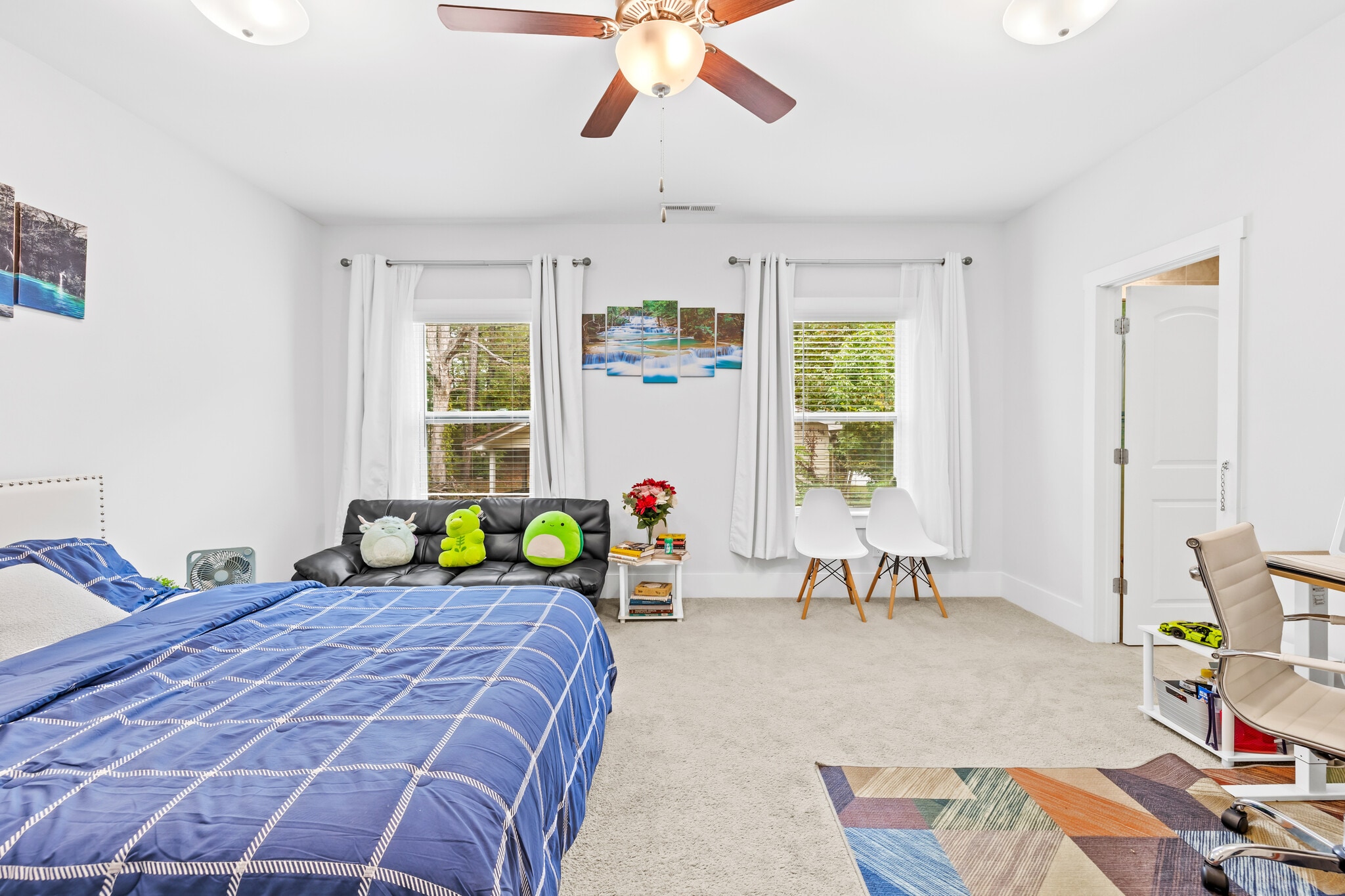 Building Photo - Room in House on Grace Ln