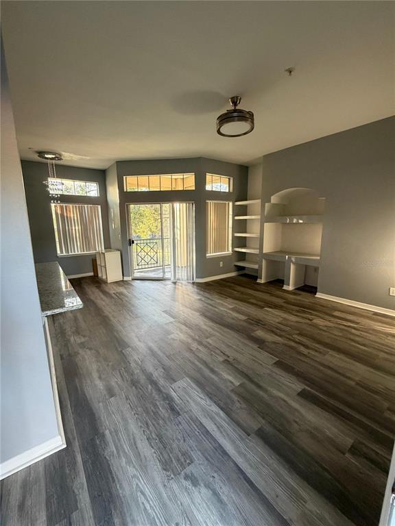 Building Photo - 7250 Westpointe Blvd