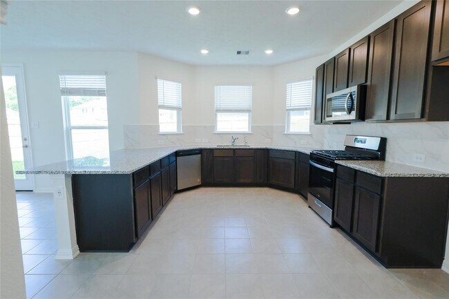 Building Photo - 9426 Castillo Ct