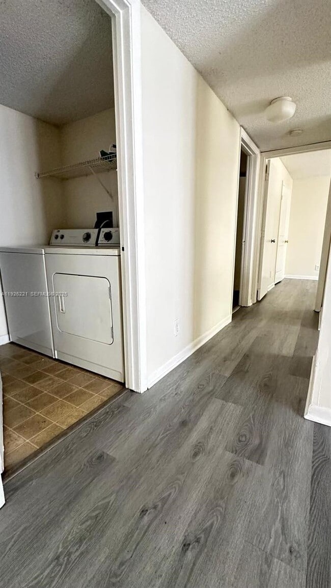 Building Photo - 5672 Rock Island Rd