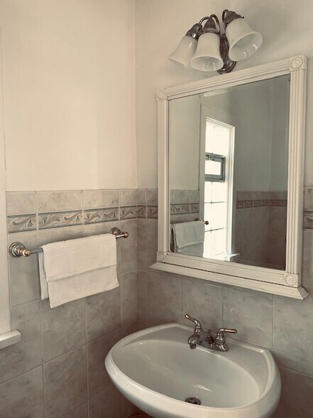 Half bath on 1st floor - 2454 N Pierce St