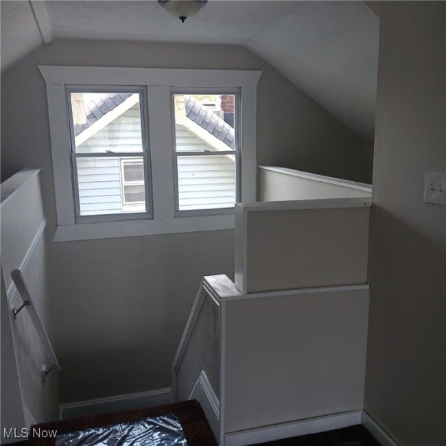 Building Photo - 12814 Arlington Ave