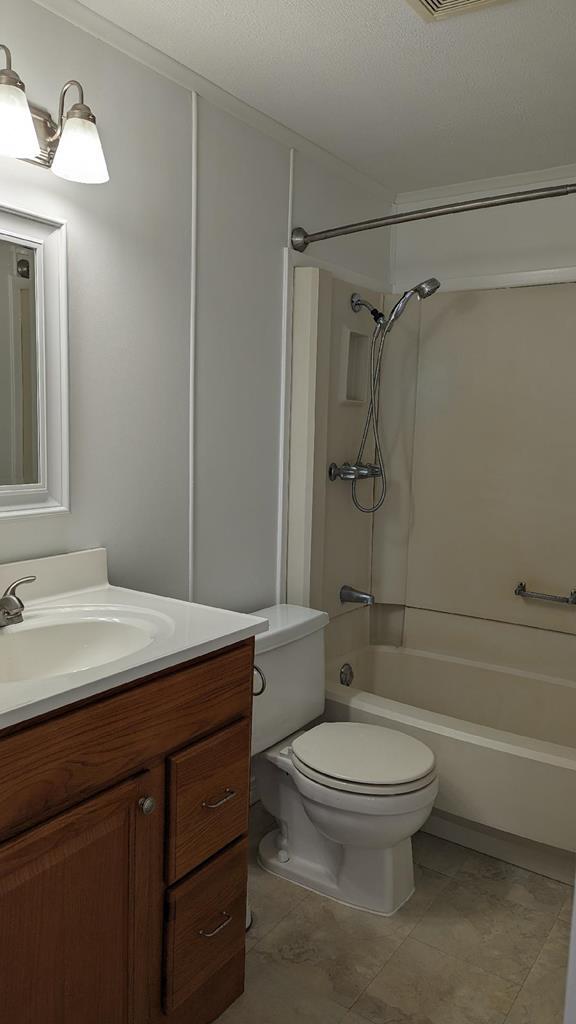 Building Photo - 31388 Cedar View Rd