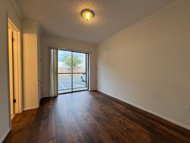 Building Photo - 139 Oyster Bay Cir