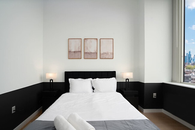 Building Photo - 648 Jackson St