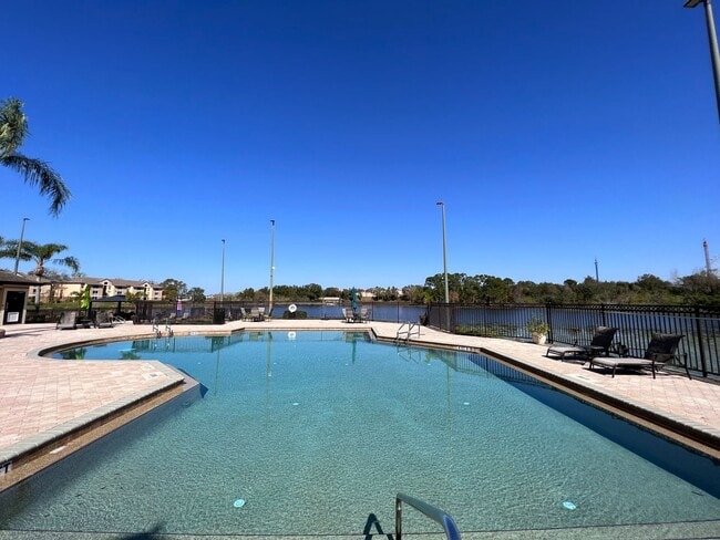 Building Photo - Condo for rent on SANDLAKE PRIVATE RESIDENCES