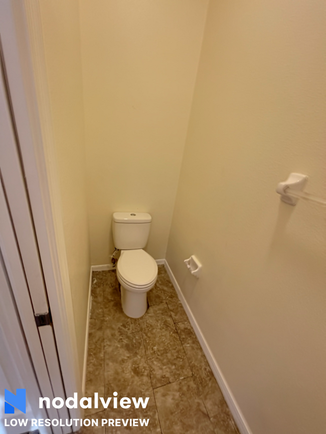 Building Photo - 12820 Longcrest Dr