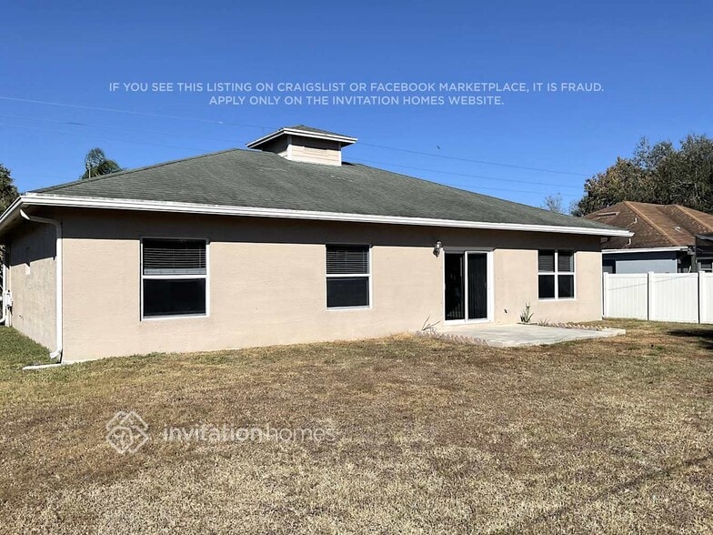 Building Photo - 1462 SW California Blvd