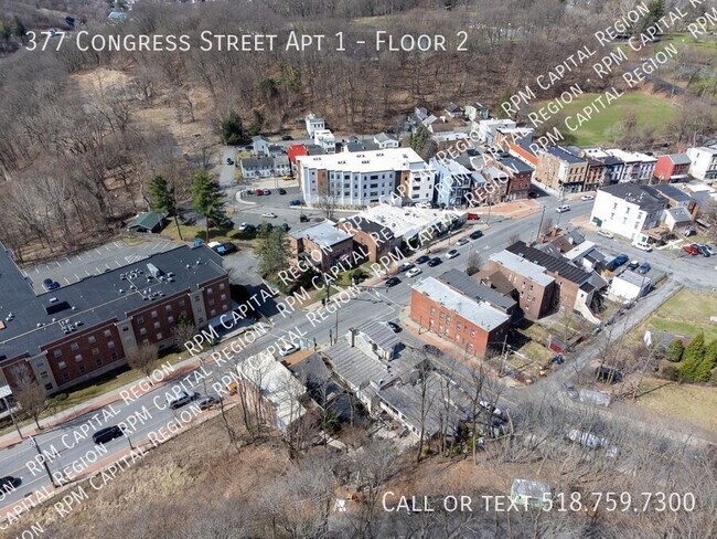 Building Photo - 377 Congress St