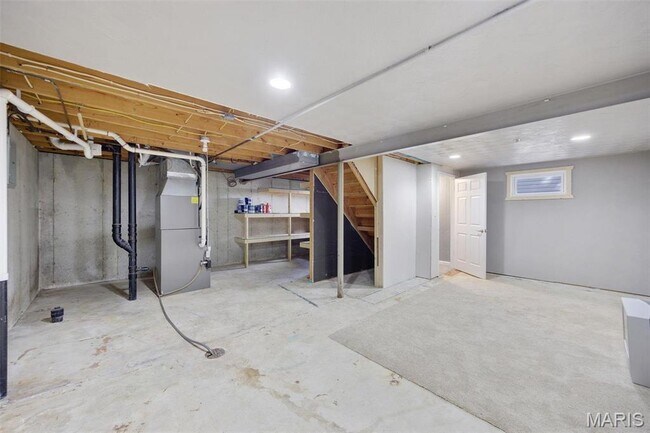 Building Photo - 1777 Williamsburg Dr