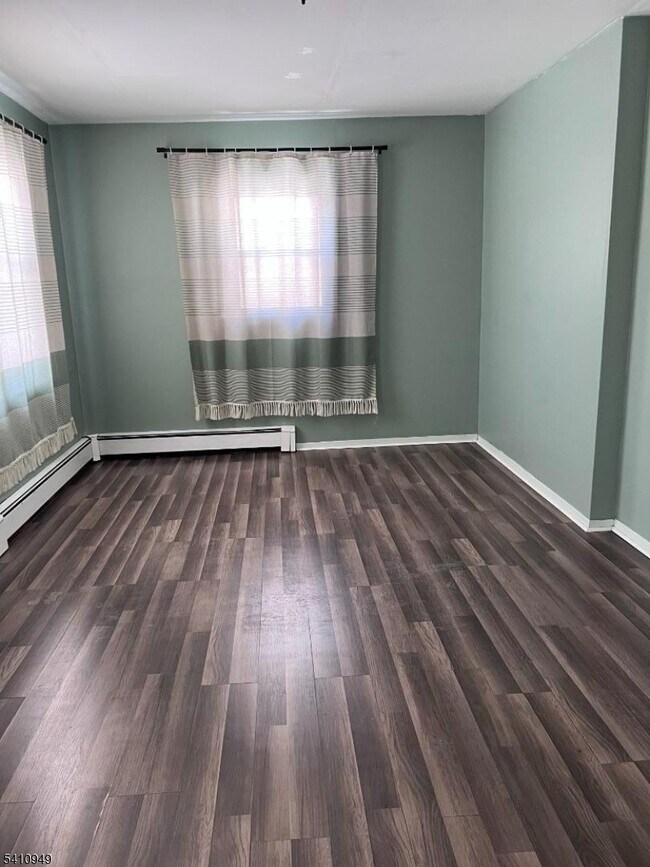 Building Photo - 126 Metro Trail