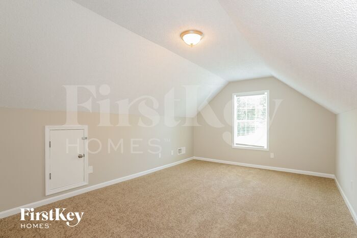 Building Photo - 1139 Otis Dr