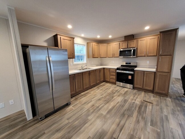 Building Photo - New 2 Bedroom Mobile Home-Denver