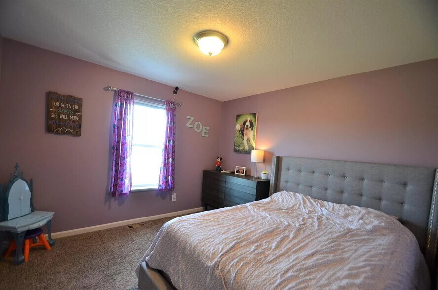 Bedroom 3 - 3546 Kady Ave NE
