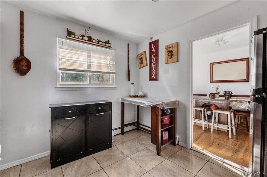 Building Photo - 22 Hudson Pl