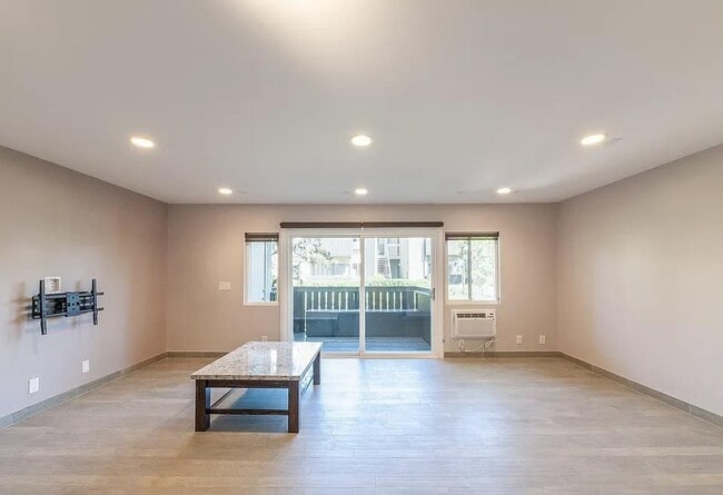 Building Photo - 4927 Indian Wood Rd