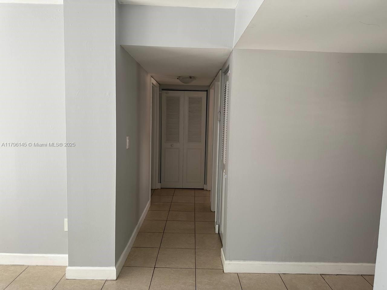 Building Photo - 8420 SW 133rd Avenue Rd
