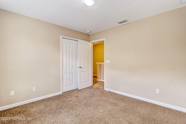Building Photo - 16271 Dowing Creek Dr