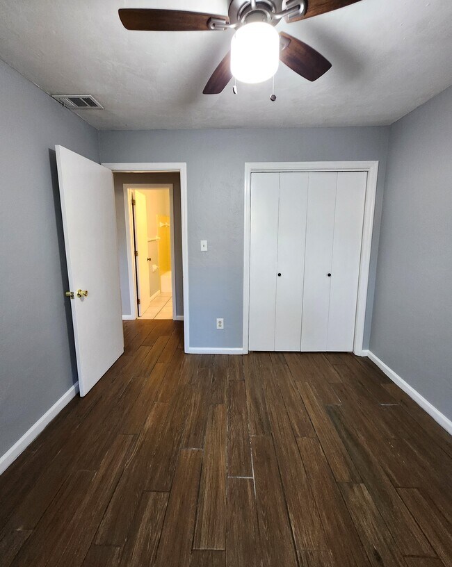 Building Photo - 1784 Dax Ct