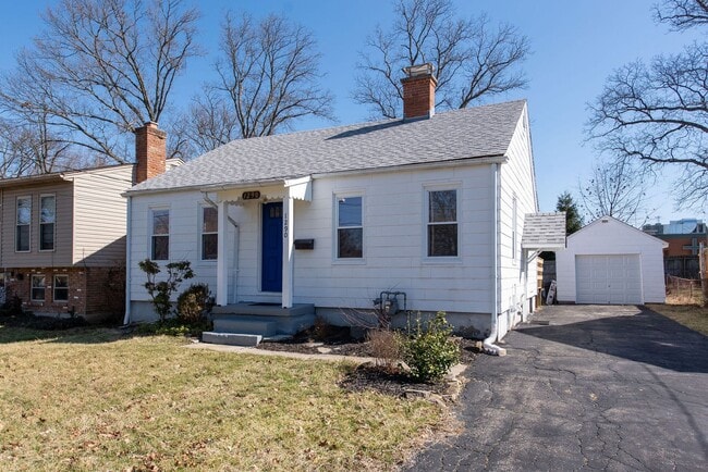 Building Photo - ANDERSON TWP- Cozy and clean 3 bed 2 bath ...