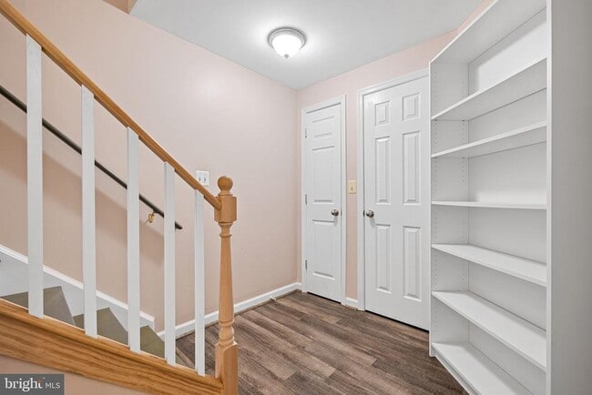 Building Photo - 574 Highland Towne Ln