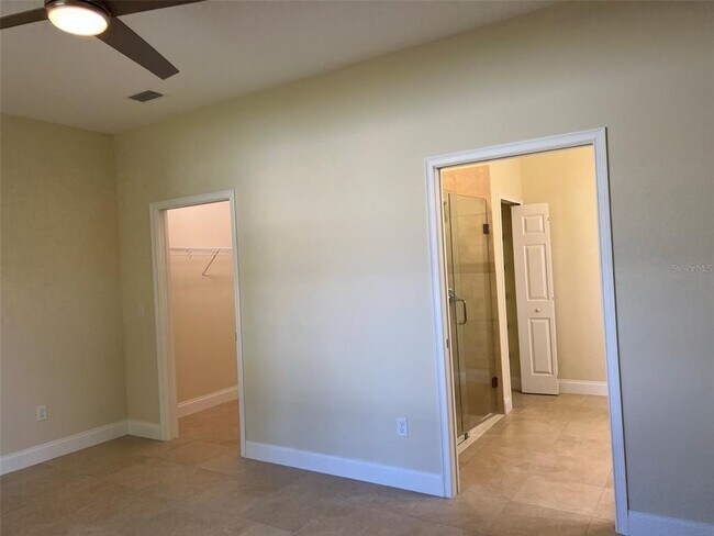 Building Photo - 4 Rainrock Pl