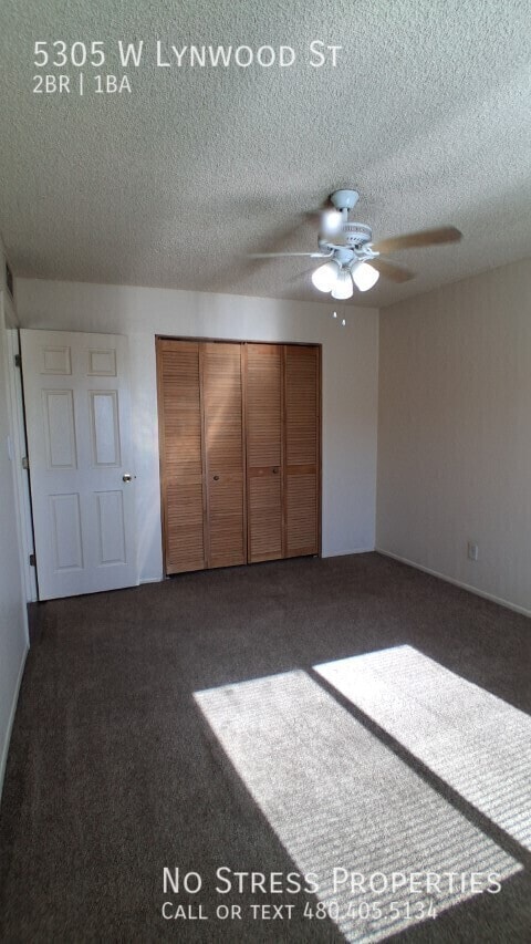 Building Photo - 5305 W Lynwood St