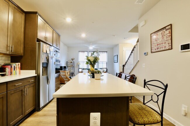 Building Photo - Welcome Home