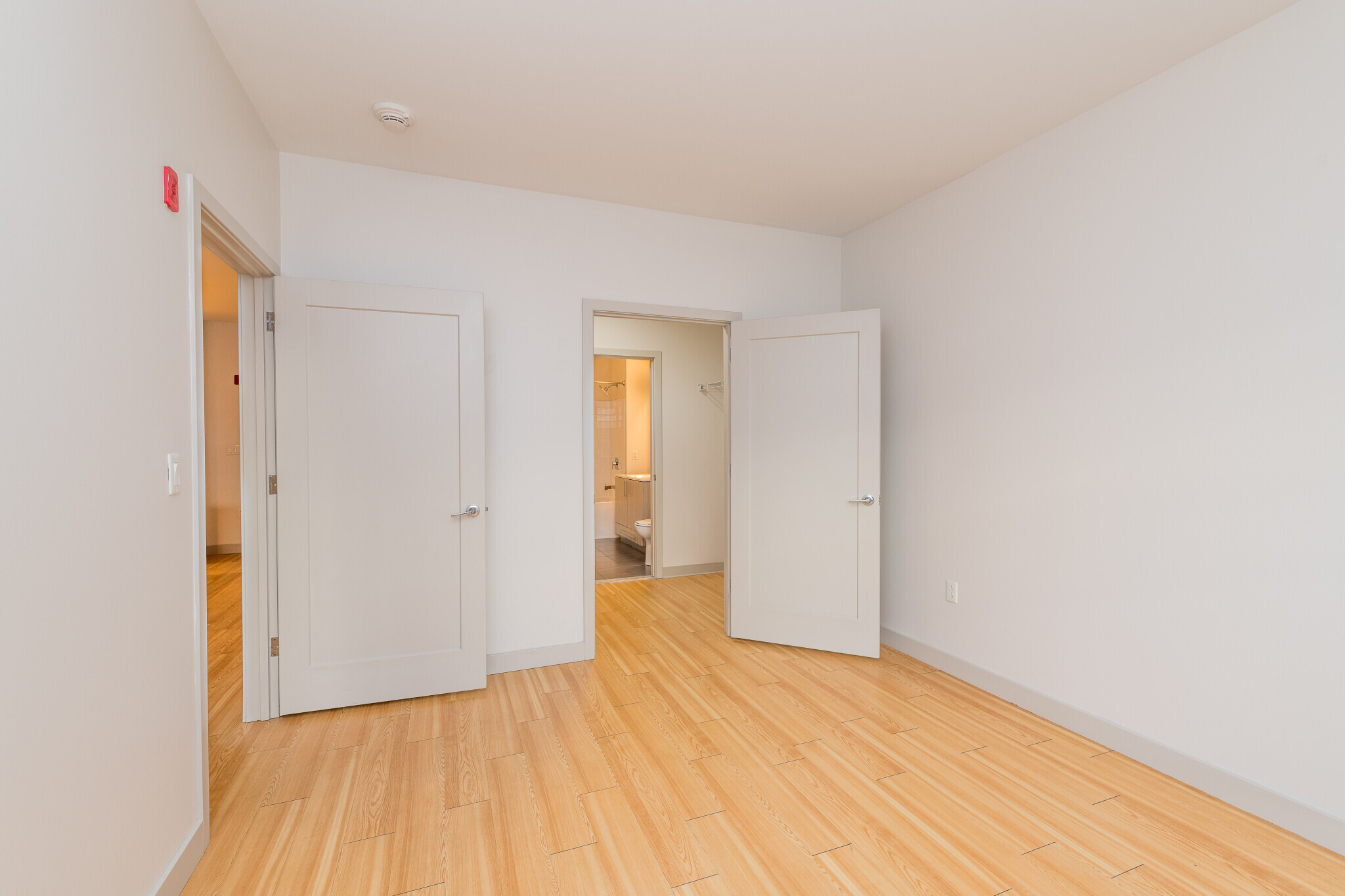 Building Photo - 292 D St