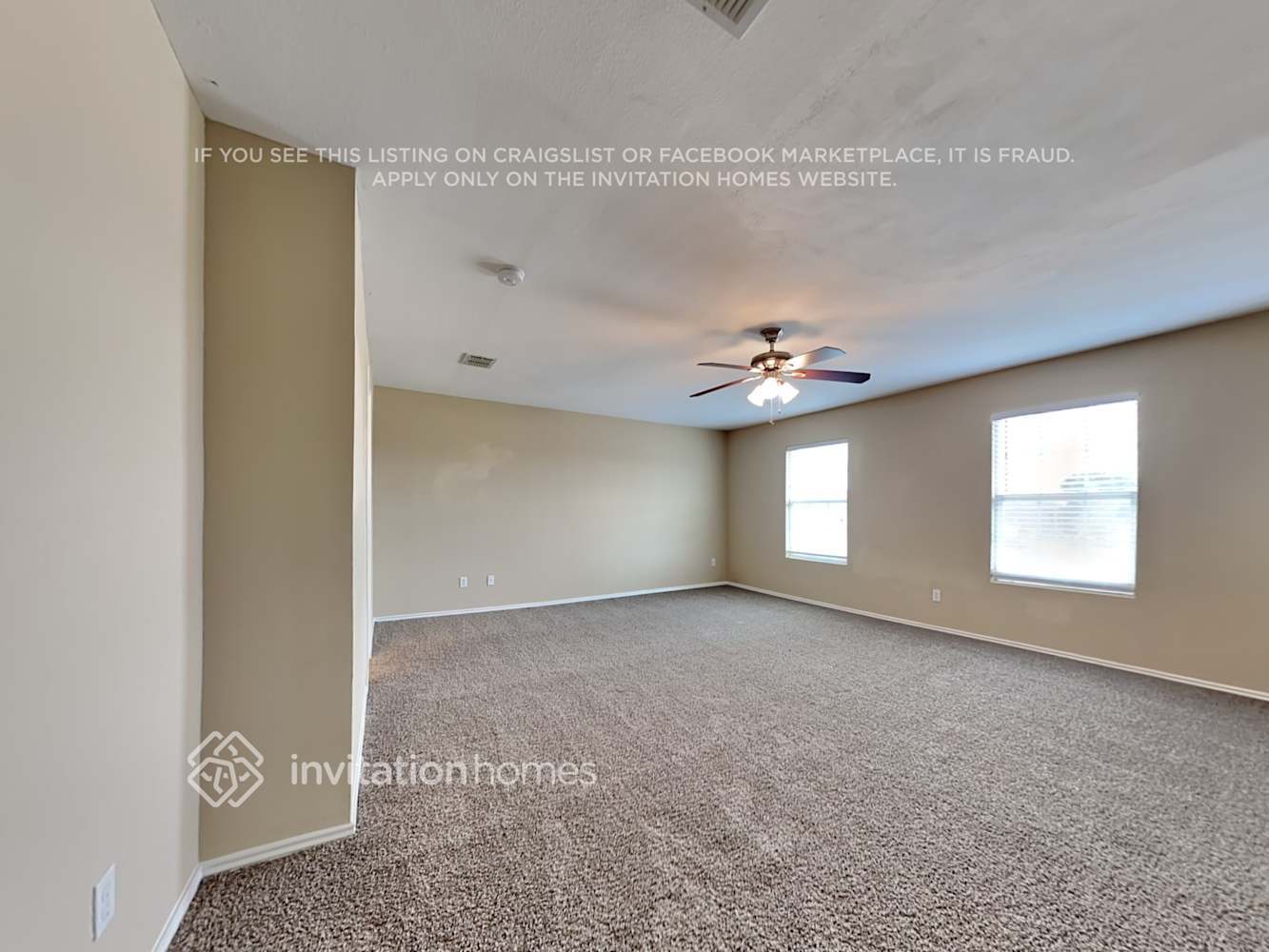 Building Photo - 805 Honey Hollow Dr