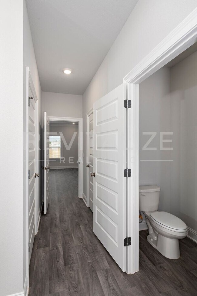 Building Photo - 14578 Dayton Cir
