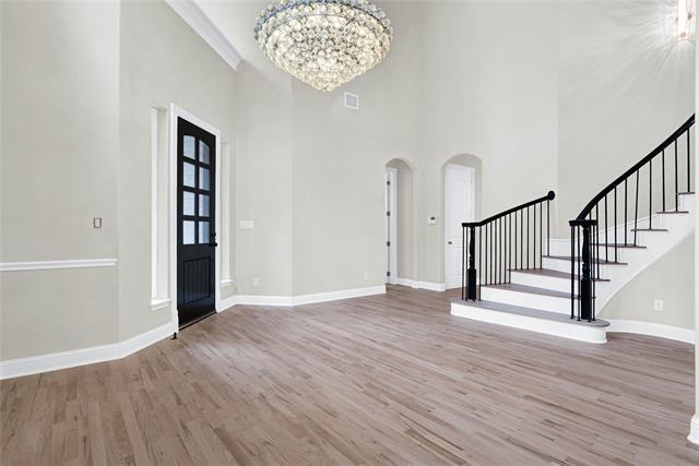 Building Photo - 2517 Las Palmas Ln