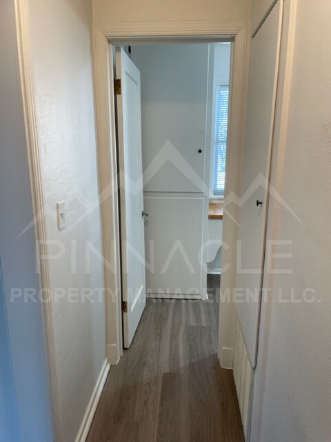 Building Photo - 31 Chicago Ave