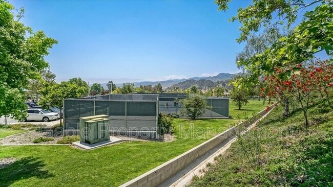 Building Photo - 25732 Hood Way