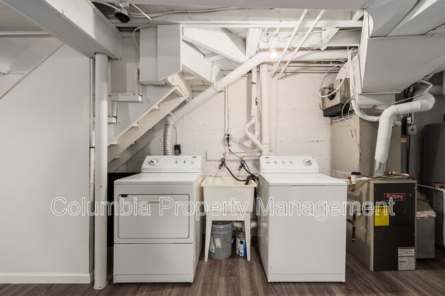 Building Photo - 5053 11th St NE