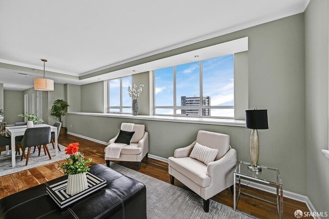 Building Photo - 400 Beale St