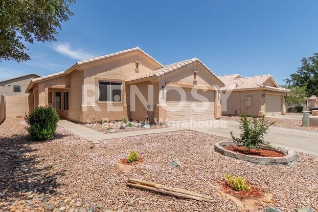 Building Photo - Ideal 3 Br 2 Ba 2 Cg Home Near Loop 303 & Greenway in Surprise!