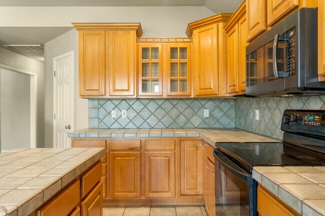Building Photo - 3 bedroom home In Wakefield Crossing - Bix...